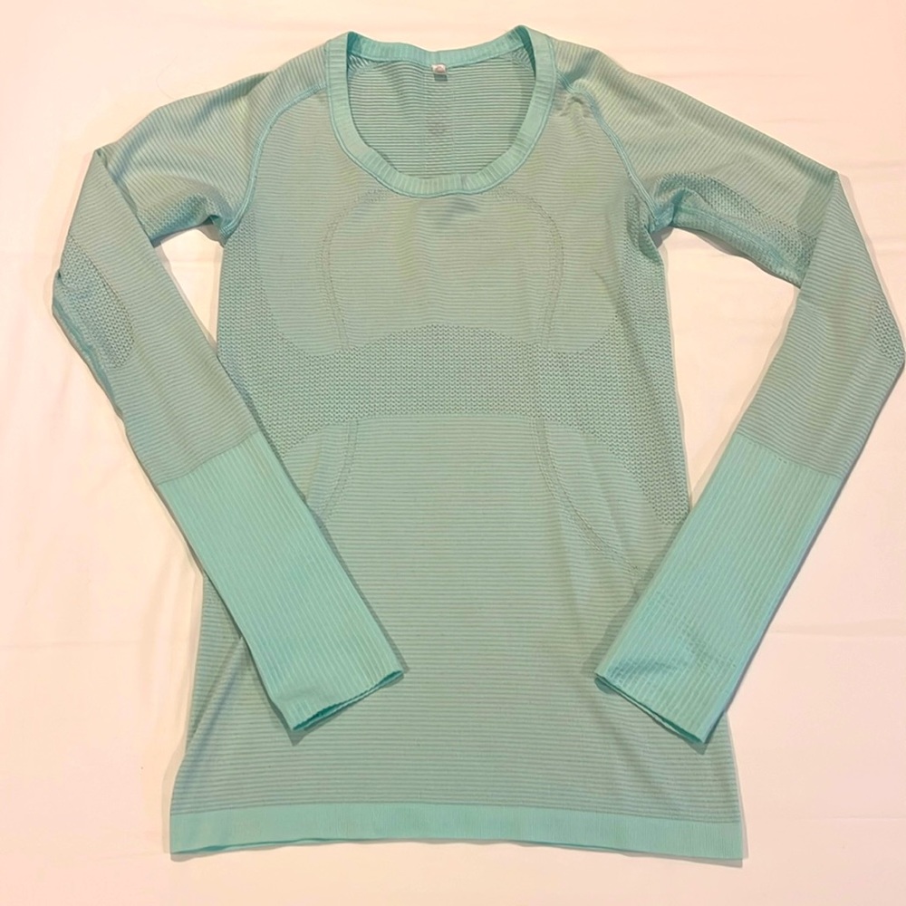 Lululemon Swiftly Tech Long Sleeve Shirt
